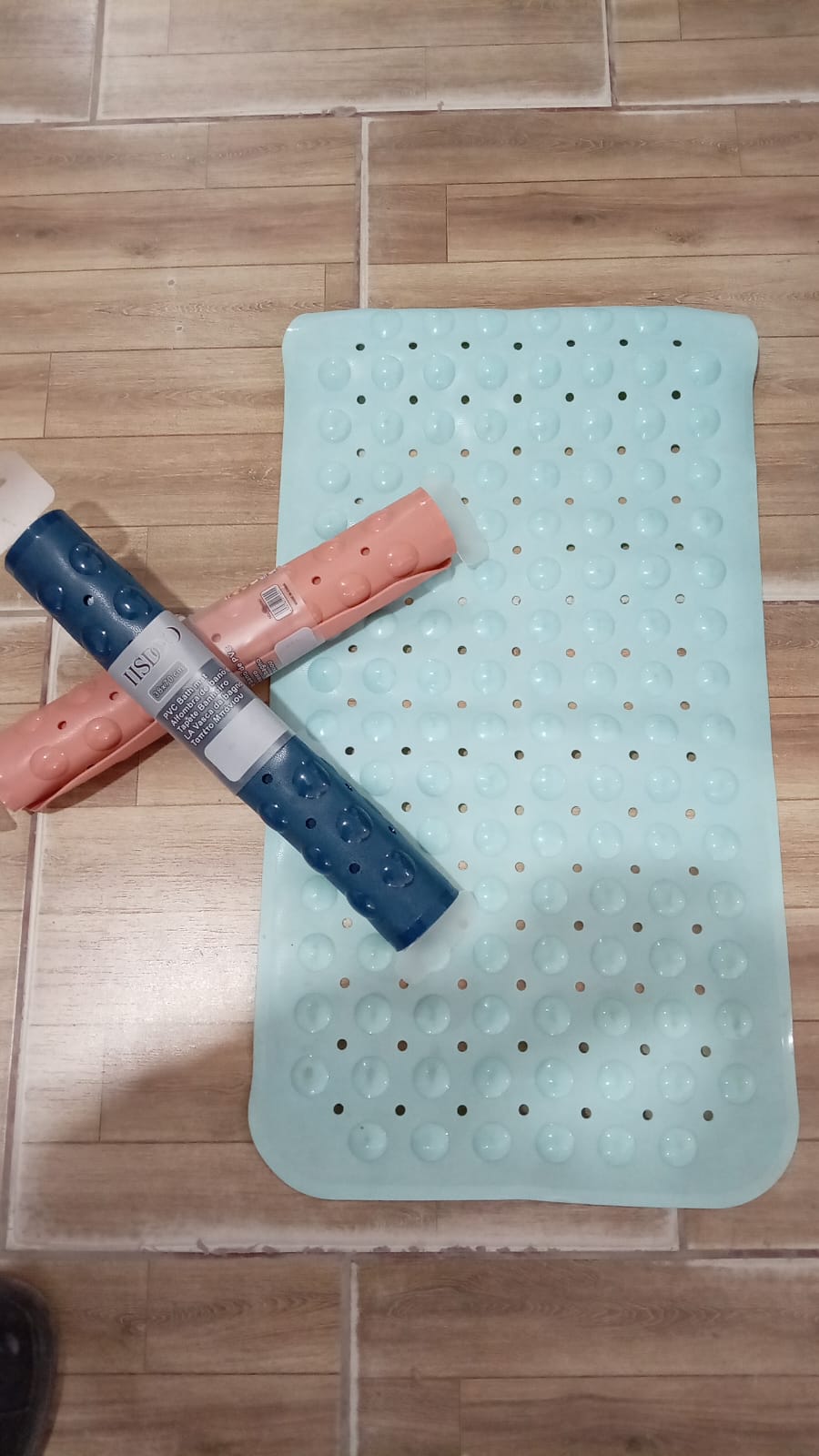 Tapis antidérapants pour douche ou baignoire