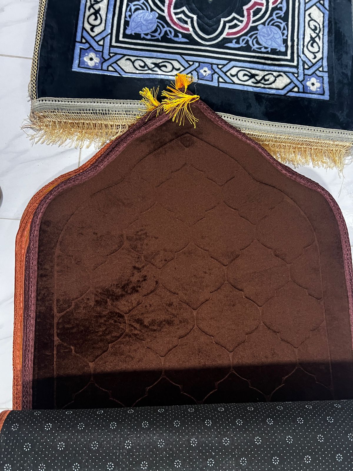 سجادة مبطنة