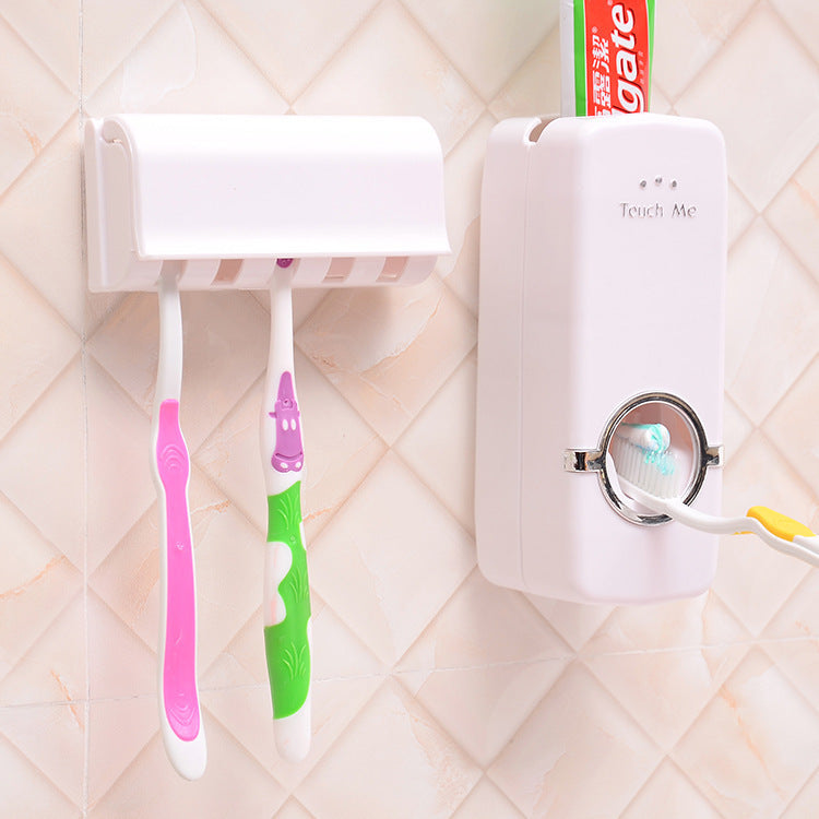 Distributeur automatique de dentifrice